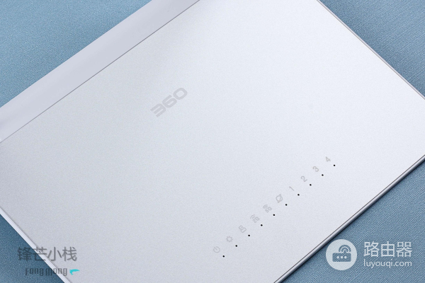 百兆光纤入户还卡顿?换台路由器流畅到哭