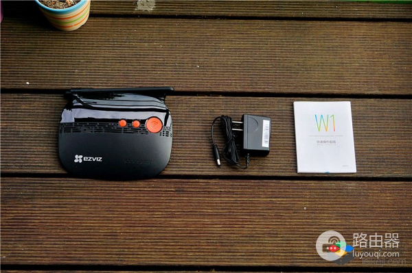 萤石路由器W1评测:随意切换信号强度,真正绿色上网