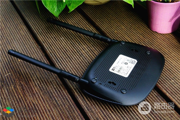 萤石路由器W1评测:随意切换信号强度,真正绿色上网