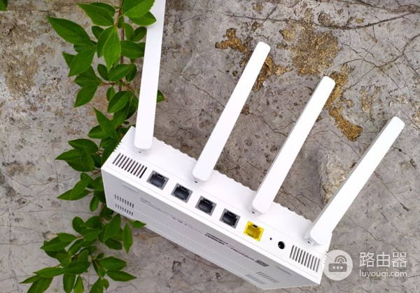 守护老人与孩子的上网安全,需要一台360安全路由器5S