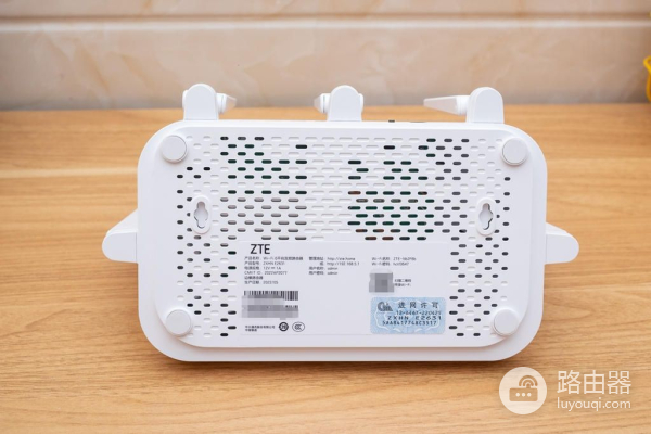 不留后路，跑满速率，榨干带宽，中兴巡天版路由器上手体验