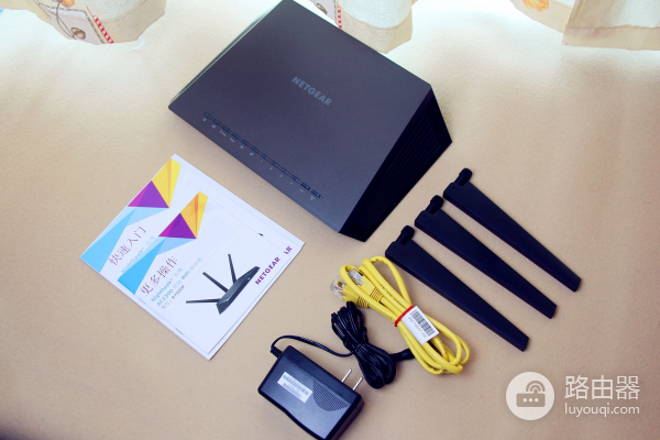 路由器怎么选?WiFi信号强度、速度、穿墙、延迟等都是关注重点!
