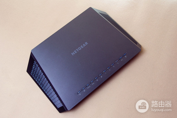 路由器怎么选?WiFi信号强度、速度、穿墙、延迟等都是关注重点!