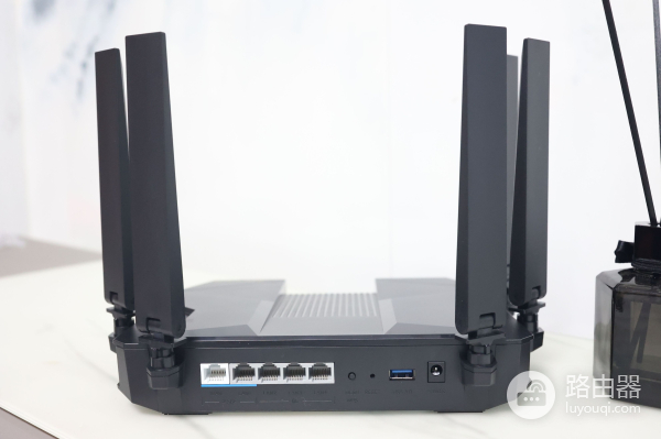 中兴路由器测评:运行稳定低噪,让家人享受流畅网速