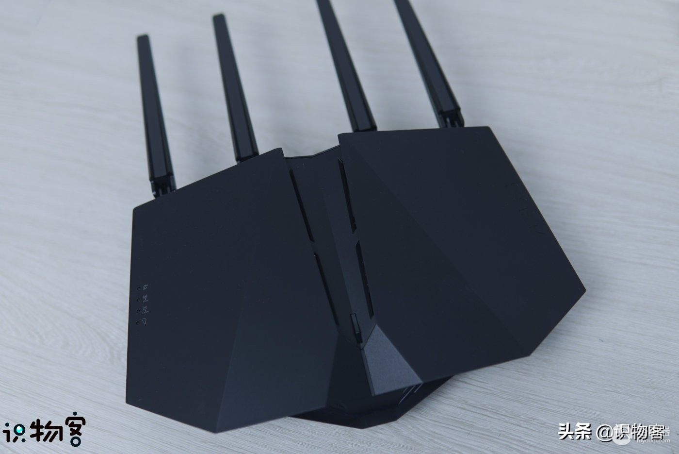 满级配置,千元级Wi-Fi6电竞路由器华硕RT-AX82U体验