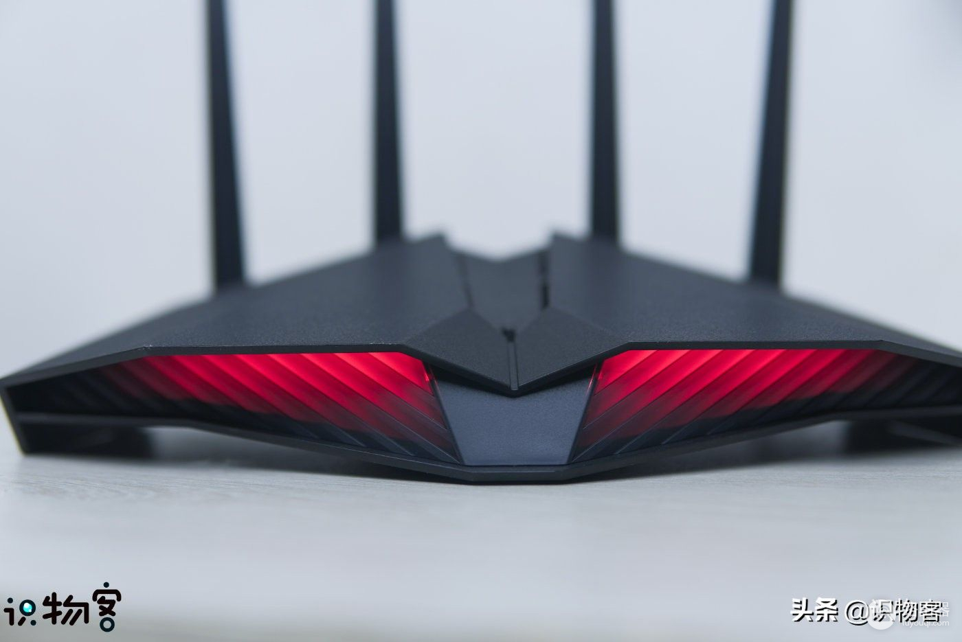 满级配置,千元级Wi-Fi6电竞路由器华硕RT-AX82U体验