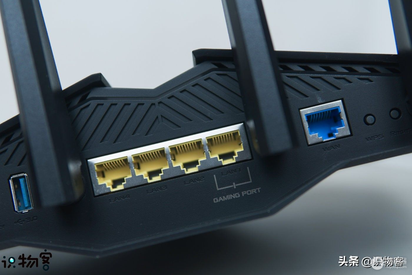 满级配置,千元级Wi-Fi6电竞路由器华硕RT-AX82U体验