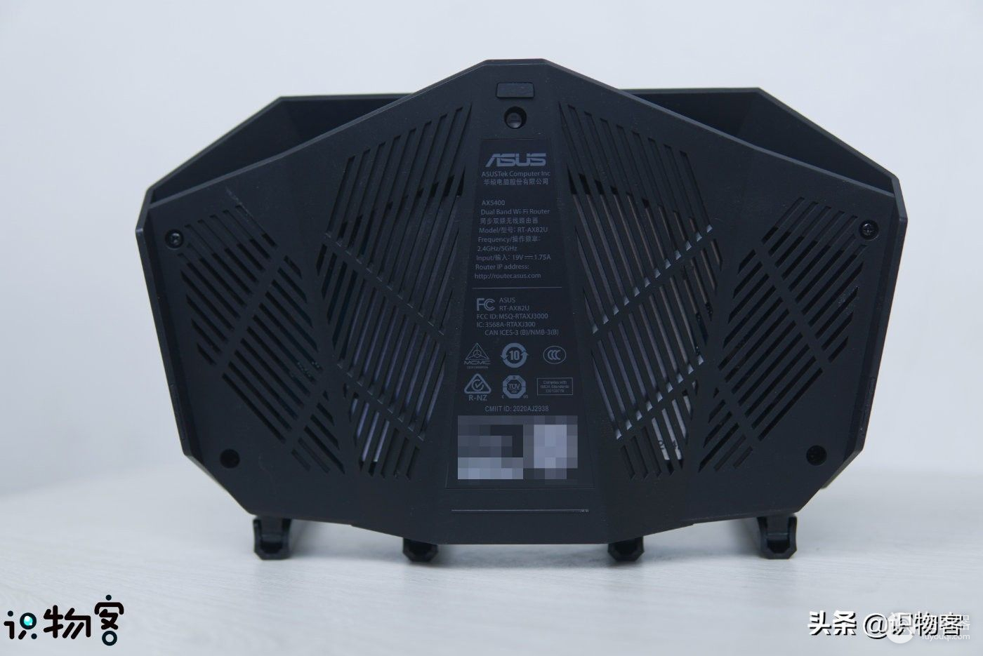 满级配置,千元级Wi-Fi6电竞路由器华硕RT-AX82U体验