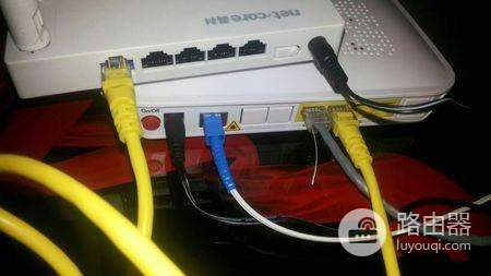 路由器黄色的线怎么插(路由器怎么插线)