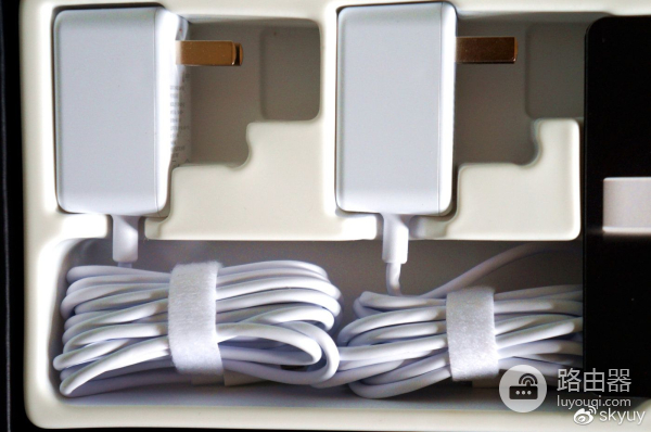 巨爽的全屋覆盖路由器!UBNT全千兆双频无线路由器