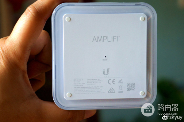 巨爽的全屋覆盖路由器!UBNT全千兆双频无线路由器