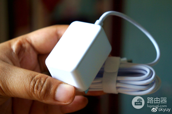 巨爽的全屋覆盖路由器!UBNT全千兆双频无线路由器