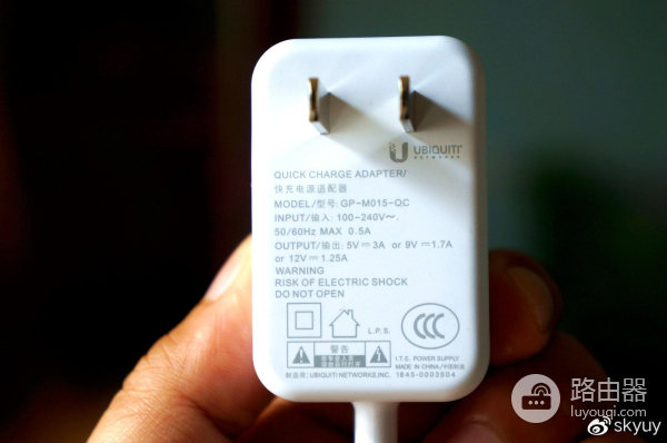 巨爽的全屋覆盖路由器!UBNT全千兆双频无线路由器