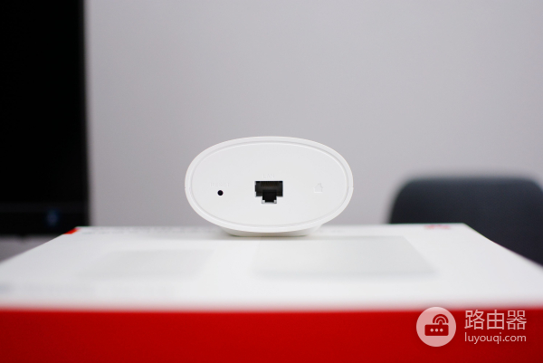 华为出品的超强子母路由器体验:自研芯片超智能,家里信号满格