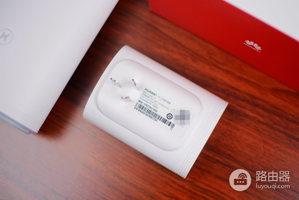 华为出品的超强子母路由器体验:自研芯片超智能,家里信号满格