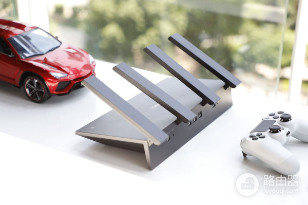 华为路由AX6测评：一台路由器搞定160平无死角高速上网