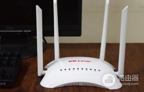 路由器背面哪个是宽带账号(如何通过路由器查看宽带账号和密码)