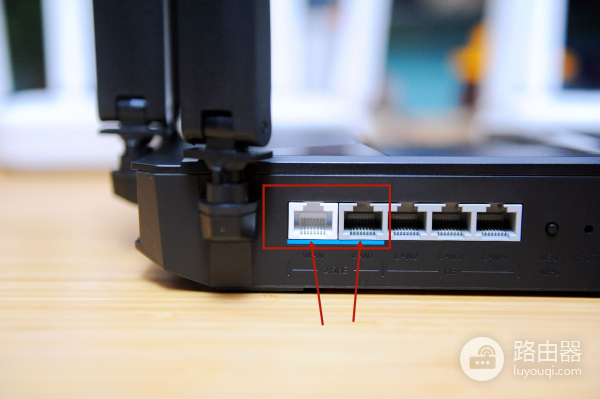 双2.5GE网口路由器只卖600元!?为NAS而生,中兴AX5400Pro+来了