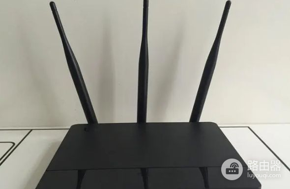 两个不同品牌路由器怎么无线桥接(两台路由器无线桥接教程)