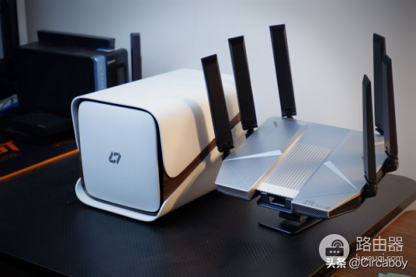 极空间Z4s体验与中兴AX5400Pro+路由器组建2.5G全网服务器