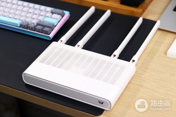 榨干运营商宽带?一款还能赚积分的路由器体验:硬件堆得也太猛了