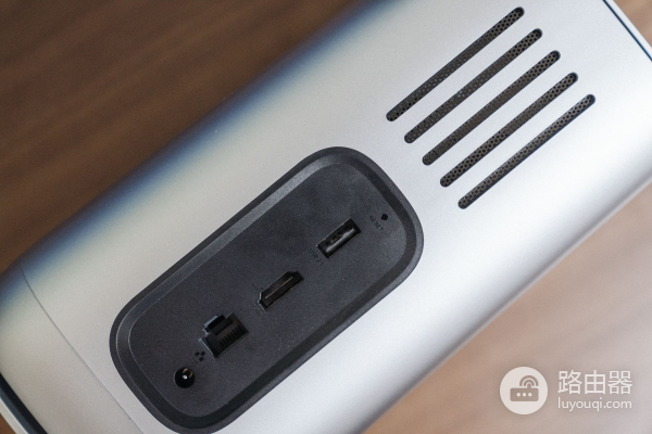 拒绝双11遇到坑，我用过实用性高的路由器和NAS推荐分享