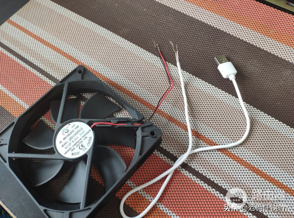 记仓鼠风扇房改造(路由器散热也可以这样用)