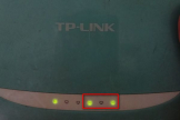 路由器的灯一直闪是怎么回事(路由器WIFI一直一闪一闪的是什么意思)