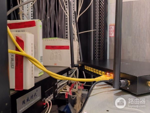 智能组网让异地远程办公更方便,蒲公英X6路由器使用体验!