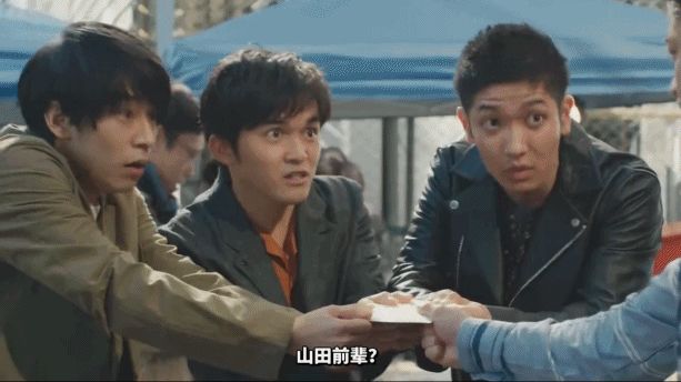 你以为索尼PS4，只出了一个伪装成路由器的创意广告？