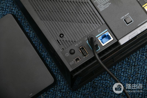 路由选的好，游戏没烦恼！华硕新款旗舰路由器AC1900P上手测评