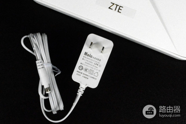 自研芯片,中兴AX3000巡天版,用得起的满血WIFI6千兆无线路由器