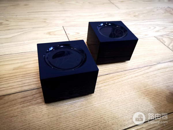 两百元就能组个无线漫游网络,TP这款Mesh无线路由器值得买么?