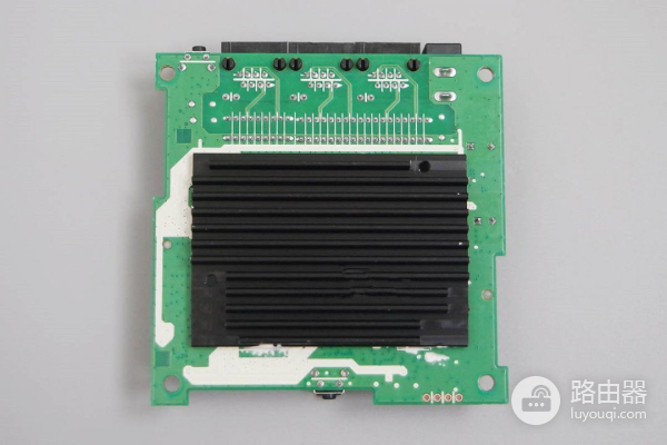 两百元就能组个无线漫游网络,TP这款Mesh无线路由器值得买么?