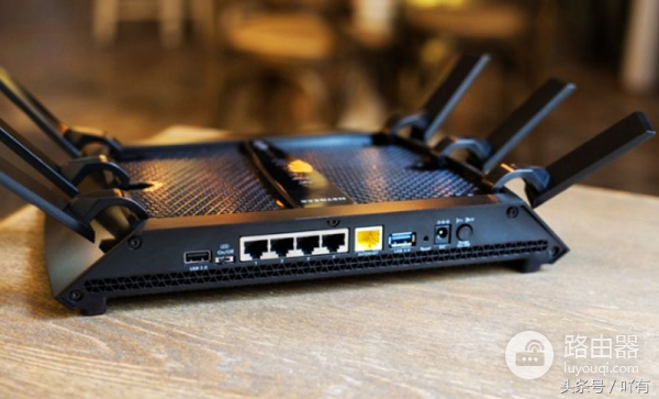 一个无线路由器卖到一千多,你会买吗?看完真想入手一个!