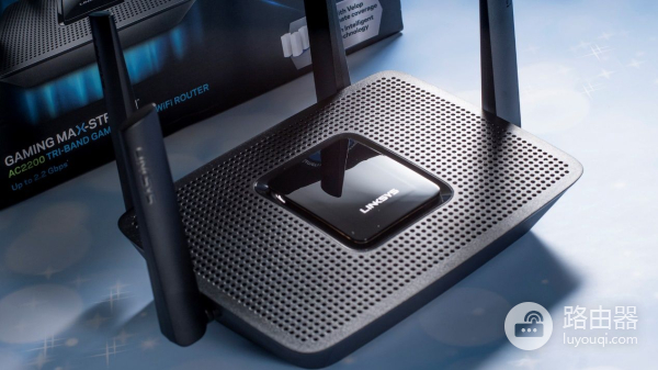 怪兽级别的网络覆盖:Linksys领势MR8300三频路由器