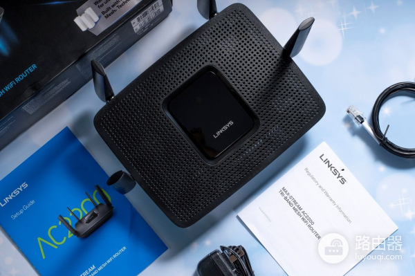 怪兽级别的网络覆盖:Linksys领势MR8300三频路由器