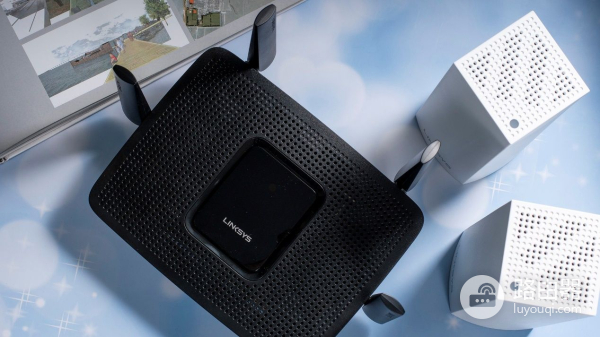 怪兽级别的网络覆盖:Linksys领势MR8300三频路由器