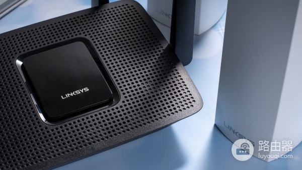 怪兽级别的网络覆盖:Linksys领势MR8300三频路由器