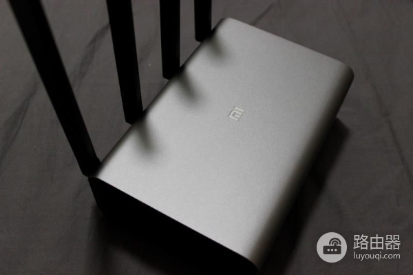 还在纠结路由器放哪里?这几款路由器你随便放