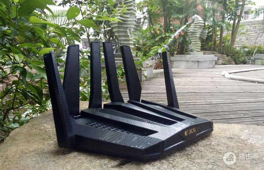 终于明白了！移动的光猫自带WiFi，为啥很多人却要花钱买路由器？