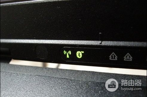 无线路由接收器插电脑上没反应怎么回事(路由器插网线后没反应)