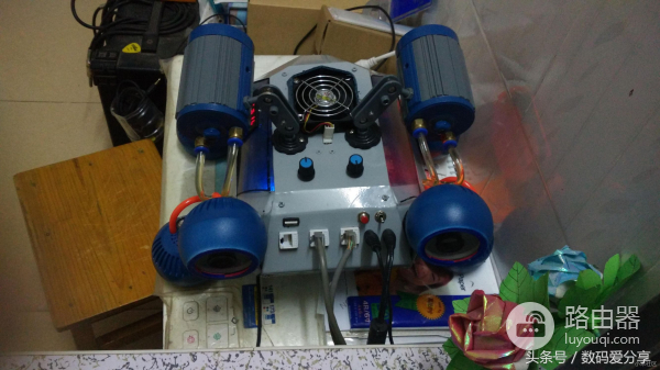 网友爆改小米路由器!水冷系统+霸气外观,雷军看了都喜欢!