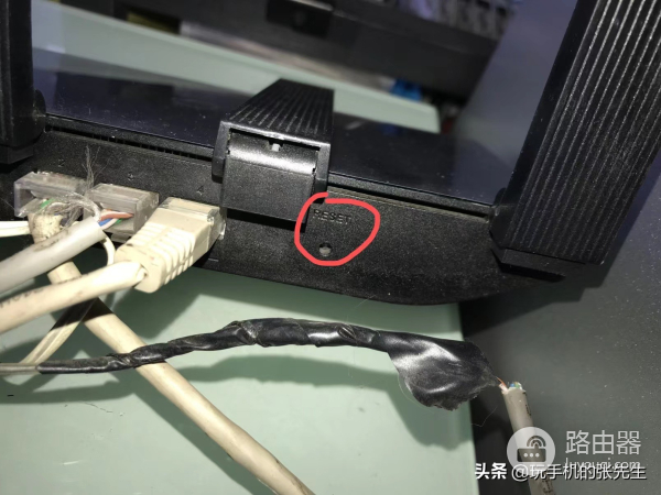 如何获得路由器的管理密码(怎么获得路由器管理密码)