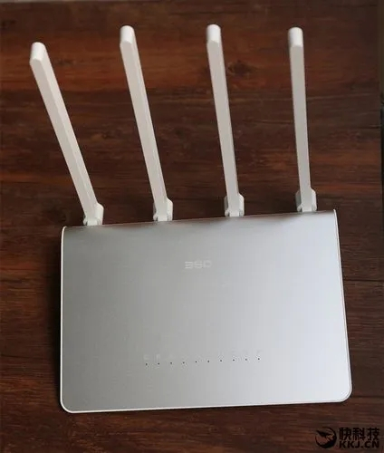 360共享云路由器u盘怎么使用（360共享云路由器u盘使用方法）