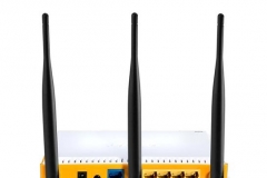 腾达路由器ddns可以启用吗（腾达路由器ddns是否能开启）