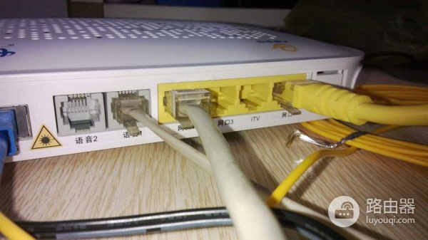 主路由器怎么变成副路由器（主路由器变成副路由器方法）