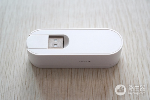 360wifi扩展器怎么样(强强联合信号无死角!360WiFi扩展器360R1评测)