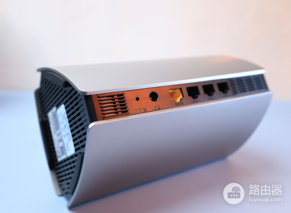 星耀m32有几个版本的区别（星耀m32有几个版本不同点是什么）