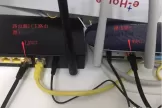 一个宽带装两个路由器怎么设置(两个路由器如何用同一名)